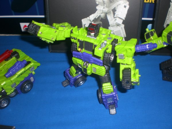 Transformers Tfc Toys Hercules Dslr Targetroids  (9 of 14)